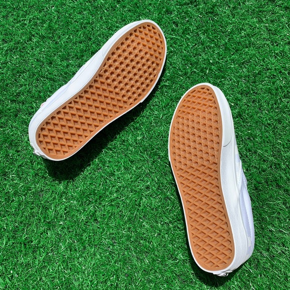 Vans Classic Checkerboard Slip On - Picture 5 of 5